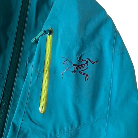 Arc’teryx Womens Goretex Jacket Small - Picture 8 of 8